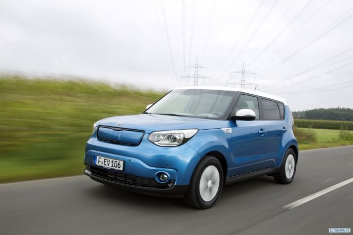 2015 Kia Soul EV - фотография 13 из 39