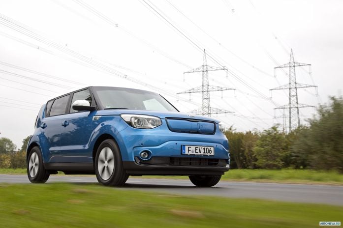 2015 Kia Soul EV - фотография 18 из 39