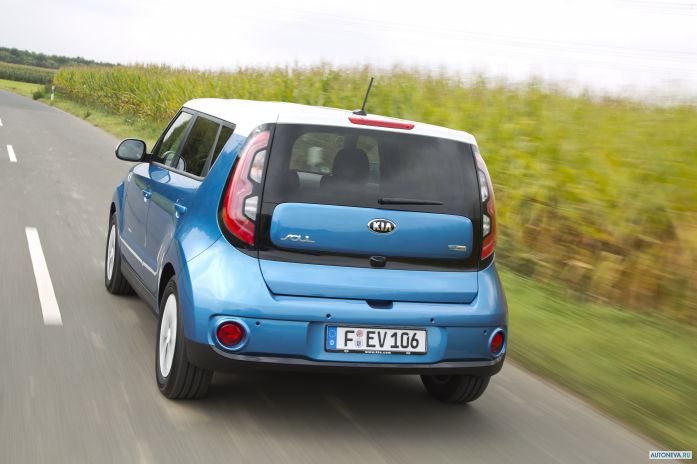 2015 Kia Soul EV - фотография 25 из 39