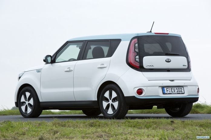 2015 Kia Soul EV - фотография 27 из 39