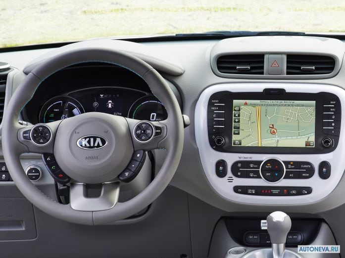 2015 Kia Soul EV - фотография 29 из 39