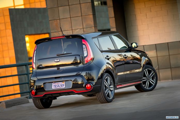 2014 Kia Soul Red Zone - фотография 5 из 7