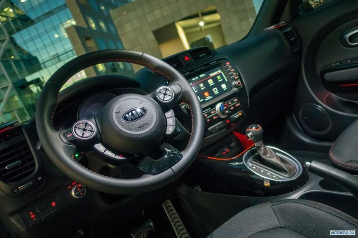 2014 Kia Soul Red Zone - фотография 6 из 7 2014 Kia Soul Red Zone - фотография 6 из 7