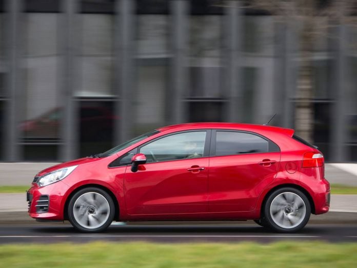 2015 Kia Rio Hatchback - фотография 1 из 47
