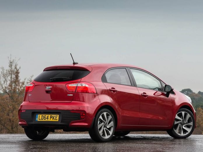 2015 Kia Rio Hatchback - фотография 2 из 47