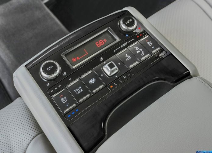 2015 Kia K900 - фотография 48 из 56