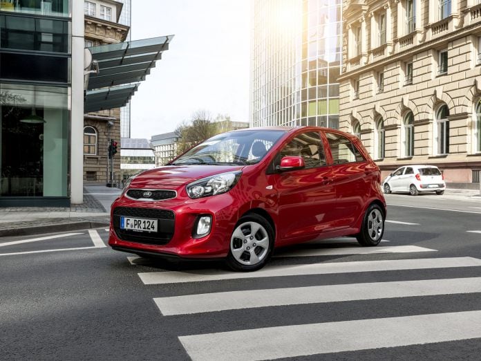 2015 Kia Picanto Hatchback 5D - фотография 7 из 30