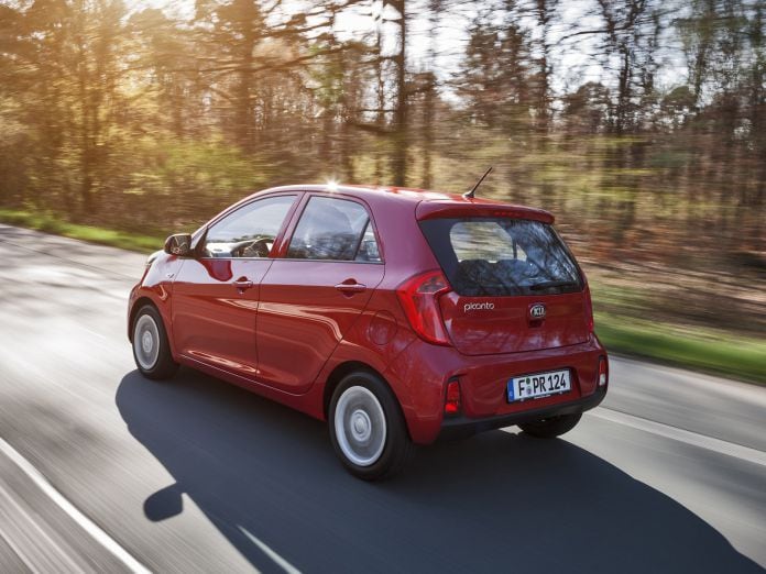 2015 Kia Picanto Hatchback 5D - фотография 18 из 30