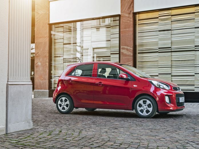 2015 Kia Picanto Hatchback 5D - фотография 20 из 30
