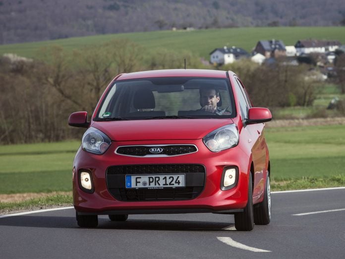 2015 Kia Picanto Hatchback 5D - фотография 23 из 30