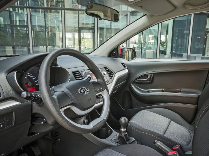 2015 Kia Picanto Hatchback 5D - фотография 27 из 30