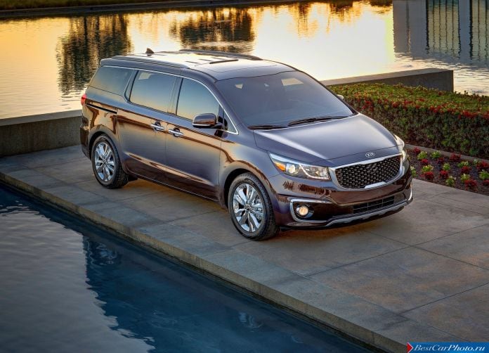 2015 Kia Sedona - фотография 1 из 30
