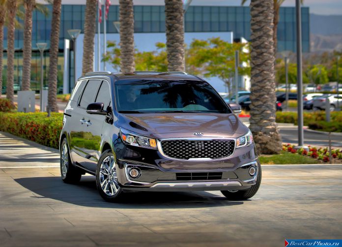 2015 Kia Sedona - фотография 4 из 30