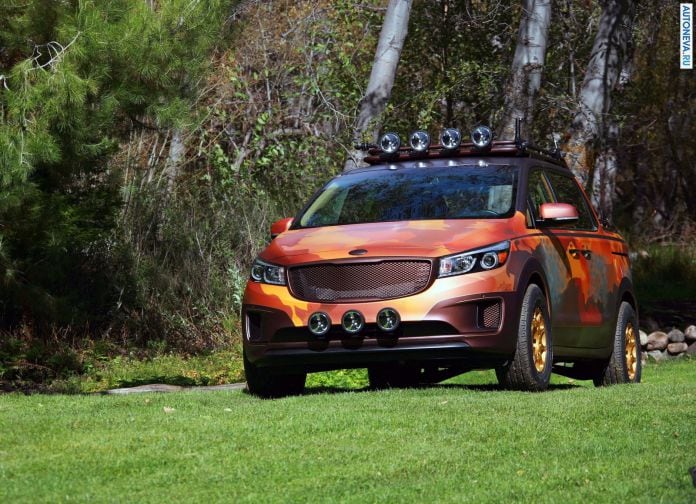 2015 Kia Sedona Photo Safari Concept - фотография 4 из 17