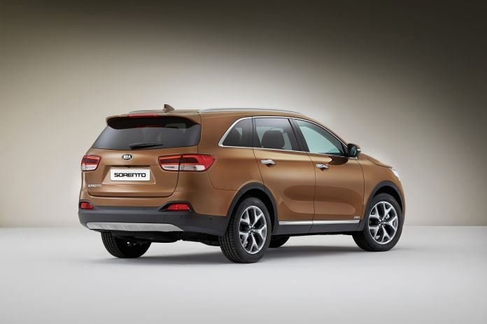 2015 Kia Sorento - фотография 27 из 69