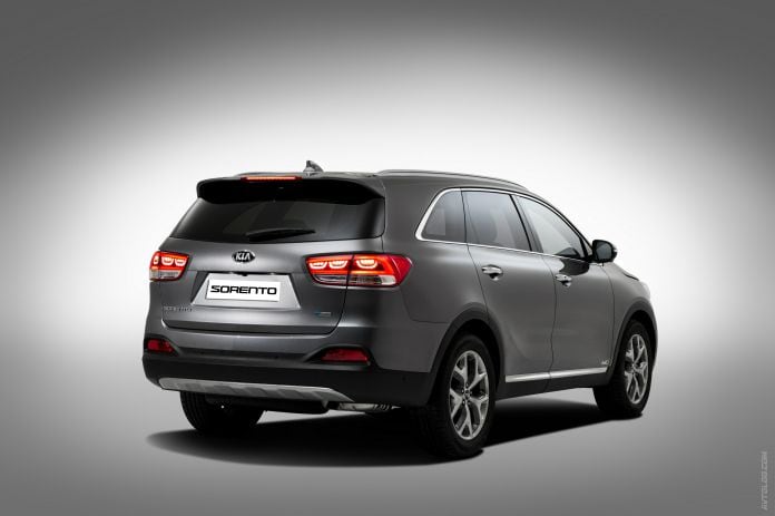 2015 Kia Sorento - фотография 30 из 69