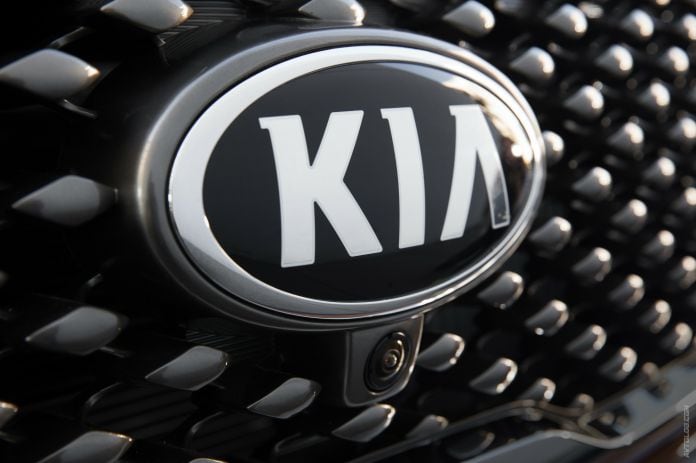 2015 Kia Sorento - фотография 46 из 69