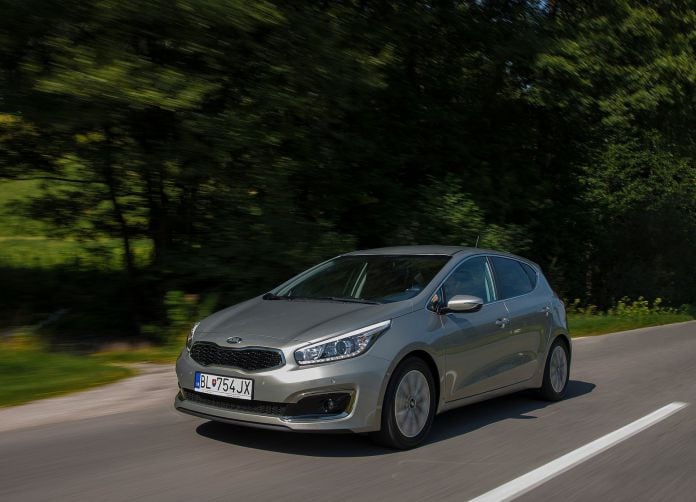 2016 Kia Ceed - фотография 10 из 54