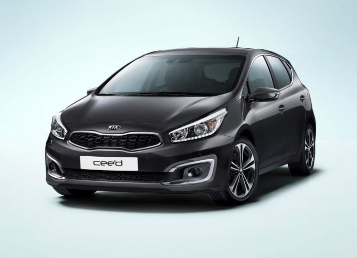 2016 Kia Ceed - фотография 22 из 54