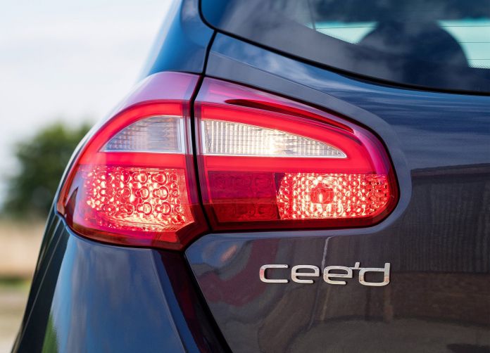 2016 Kia Ceed - фотография 44 из 54