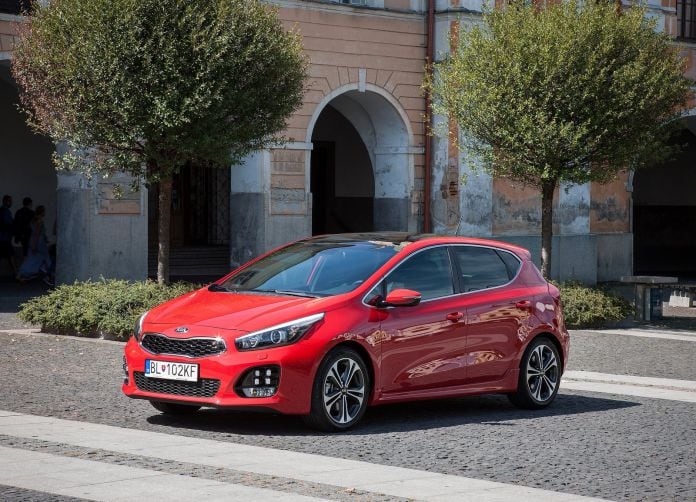 2016 Kia Ceed GT Line - фотография 6 из 44