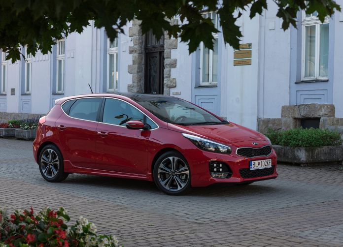 2016 Kia Ceed GT Line - фотография 7 из 44