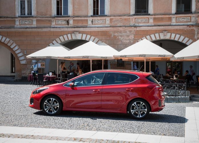 2016 Kia Ceed GT Line - фотография 15 из 44