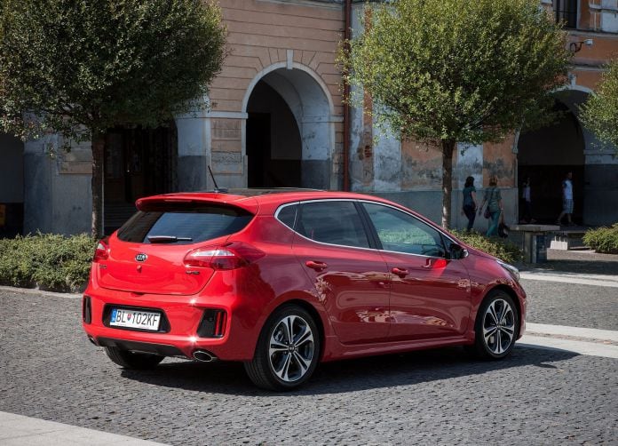 2016 Kia Ceed GT Line - фотография 18 из 44