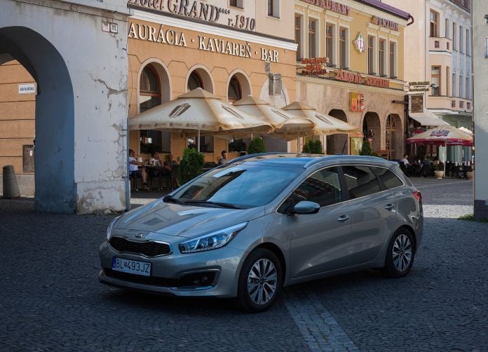 2016 Kia Ceed SW - фотография 3 из 20