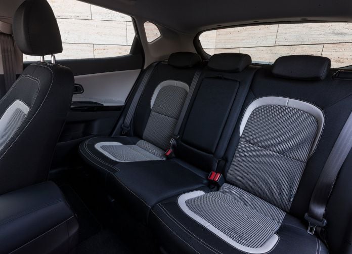 2016 Kia Ceed SW - фотография 13 из 20