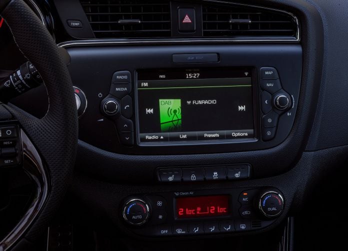 2016 Kia Ceed SW GT Line - фотография 29 из 38