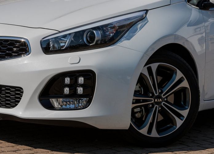 2016 Kia Ceed SW GT Line - фотография 32 из 38