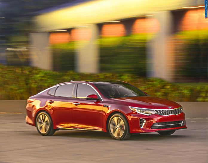 2016 Kia Optima - фотография 5 из 28