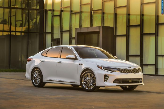 2016 Kia Optima - фотография 13 из 28