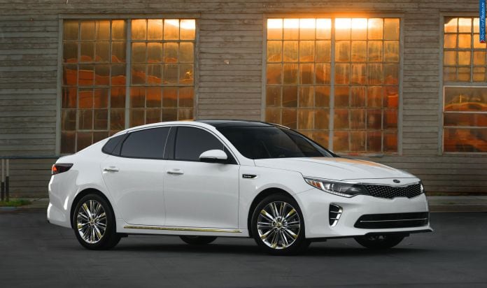 2016 Kia Optima - фотография 14 из 28