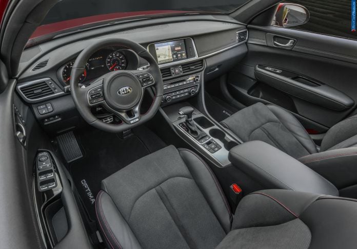 2016 Kia Optima - фотография 23 из 28