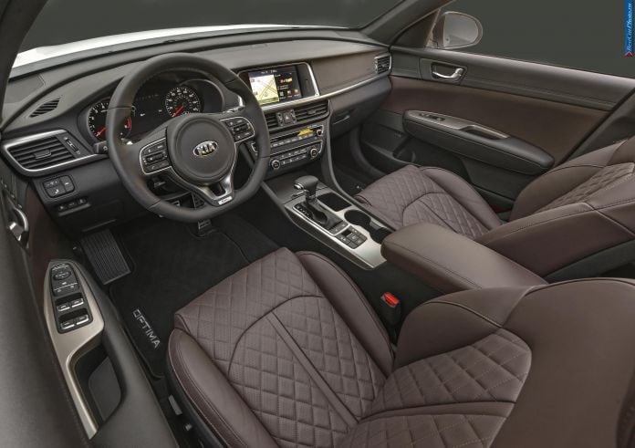 2016 Kia Optima - фотография 24 из 28