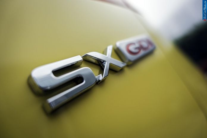 2016 Kia Rio 5-door - фотография 8 из 15