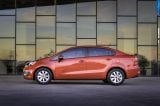 kia_2016_rio_sedan_008_1.jpg