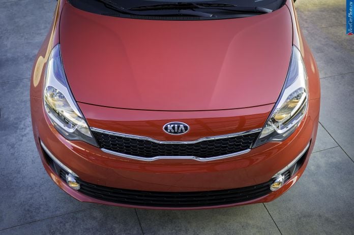2016 Kia Rio Sedan - фотография 12 из 19