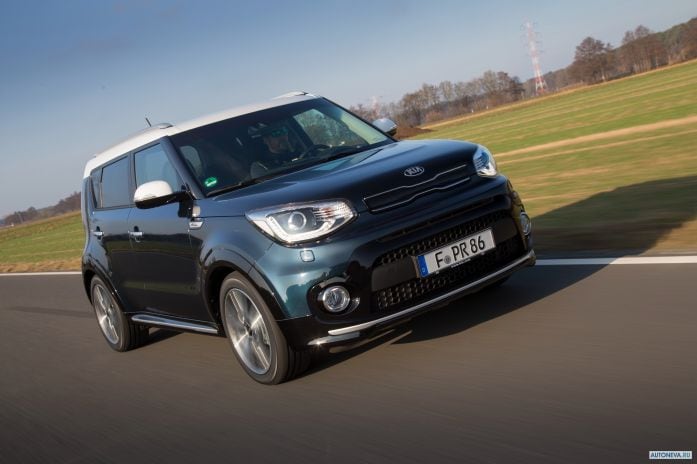 2016 Kia Soul - фотография 10 из 25