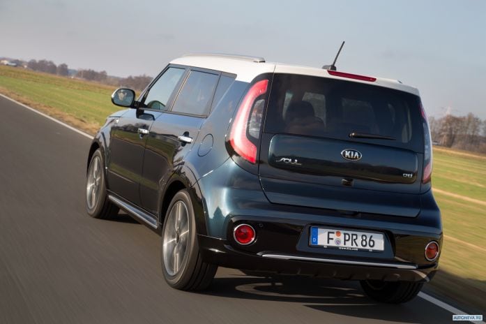 2016 Kia Soul - фотография 16 из 25