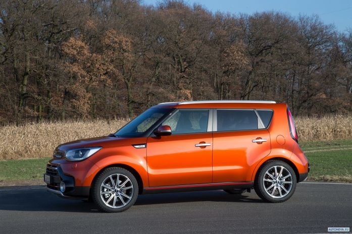 2016 Kia Soul Turbo - фотография 7 из 16