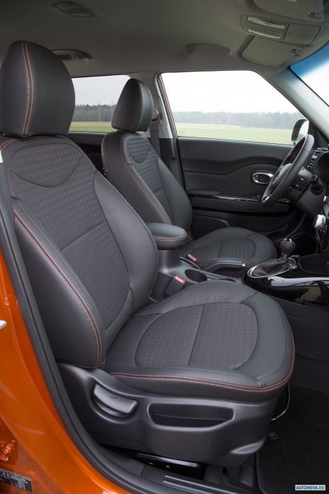 2016 Kia Soul Turbo - фотография 13 из 16