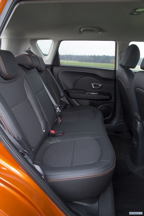 2016 Kia Soul Turbo - фотография 14 из 16