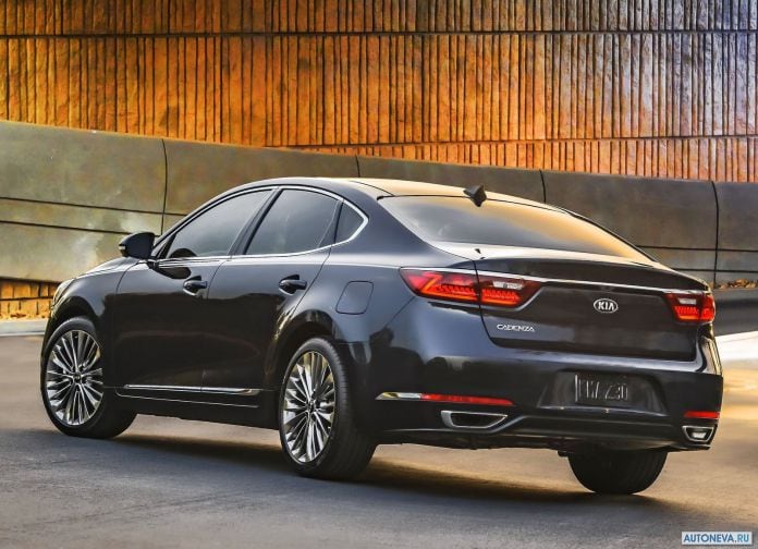 2017 Kia Cadenza - фотография 4 из 94