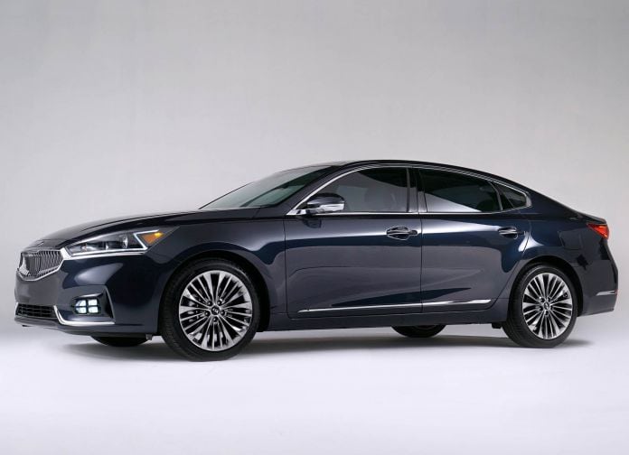 2017 Kia Cadenza - фотография 29 из 94