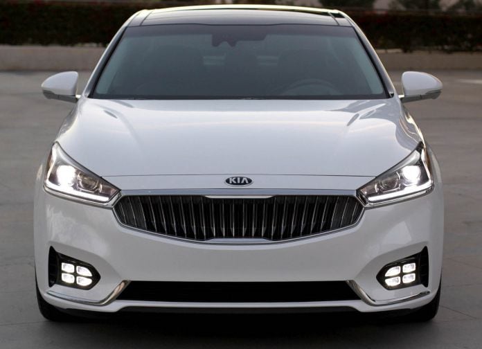 2017 Kia Cadenza - фотография 42 из 94