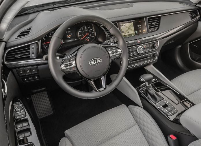 2017 Kia Cadenza - фотография 47 из 94
