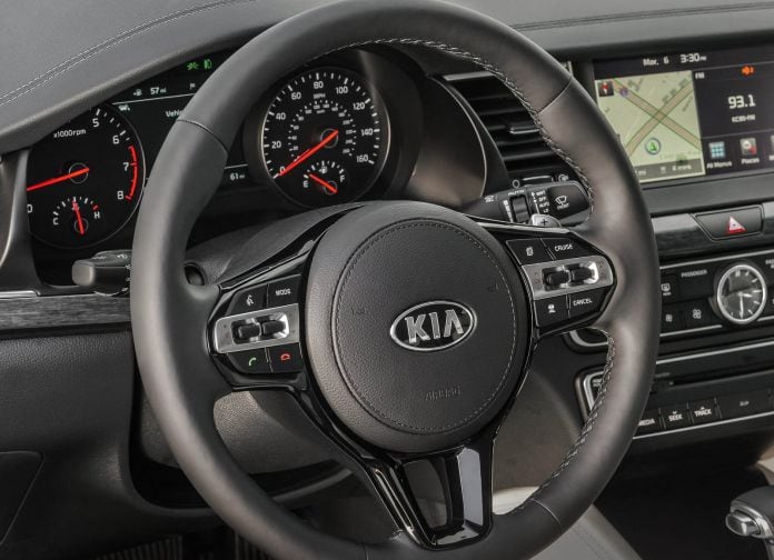 2017 Kia Cadenza - фотография 48 из 94